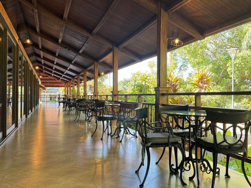 Raices Esturion Iguazu